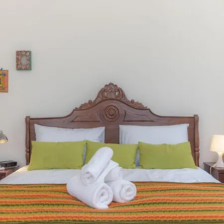 Casa Do Poeta Tatil Evi