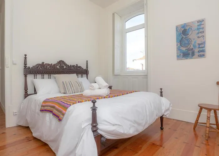 Casa Do Poeta * Figueira da Foz